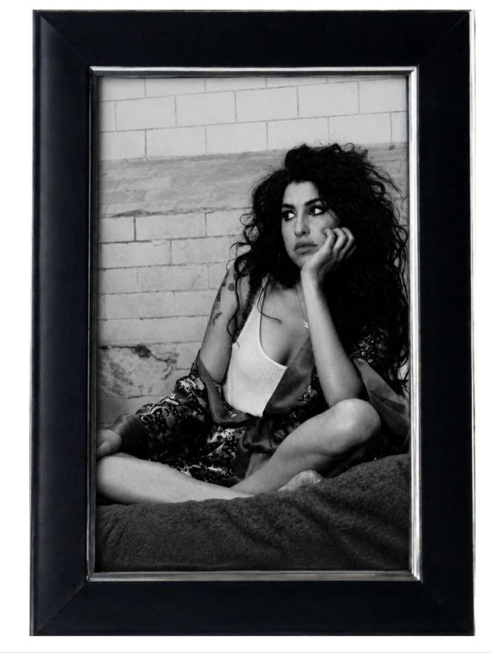 Amy Winehouse Blues Rock And Roll Idol Blues Framed Photo Print 00s Art Decor